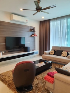 Renovated & furnished SEMI D in the SKY at Puchong for sale
