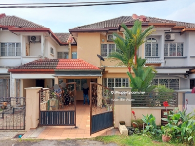 Renovated Not Facing Other House Double Storey Terrace usj 11