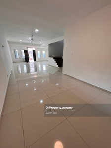 Renovated Spacious 2.5sty Terrace @ Taman Sutera (Perling) for Sale
