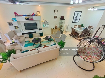 Seremban 2 Heights Cosy Double Storey House For Sale