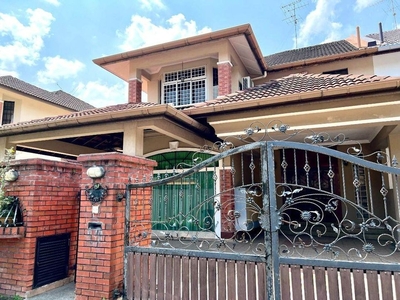 Taman Perling Jalan Sutera Jingga Double Storey Semi Detached House Fully Furnished & Renovated FOR SALE : 双层半独立全间装修傢俬出售