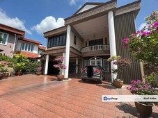 Freehold 2 Storey Bungalow For Sale