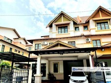 Freehold 3 Storey Semi D For Sale