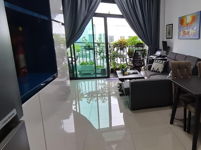 8 Scape Residence, Taman Perling 2 Bed Fully Furnish For Rent