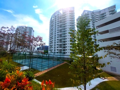 Flora Rosa Newly Completed Condominium Ready to Move In