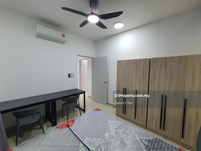 Full furnished, fully tenanted, high roi , 3 carpark