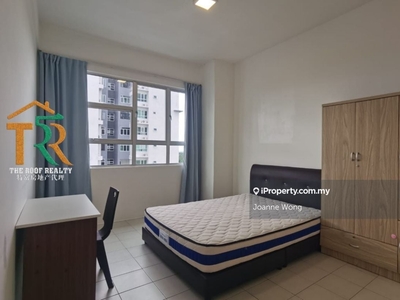 Fully Furnished Skyvilla 3 Rooms Apartment For Sale