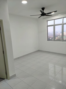 Impiana Sky Bukit Jalil 3 Rooms Unit For Rent