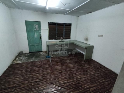 Lrg Sekilau- Low Cost Double Storey For Rent