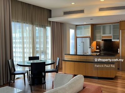 Luxury Living in the Heart of KLCC: Stunning Apartment