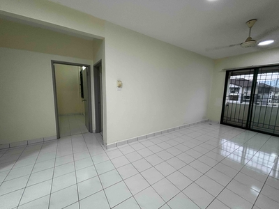 SD apartment for rent in bandar sri damansara,1st floor