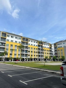 Strata Ready Dahlia Impiana Apartment with Lift Bandar Baru Salak Tinggi