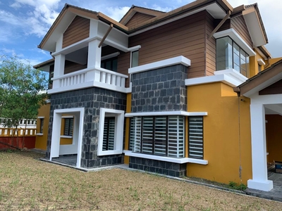 Taman Cheras Vista Corner House Unit For Rent