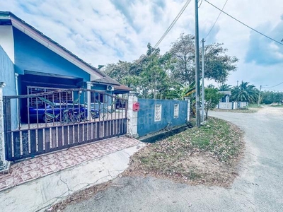 [Corner lot] Teres setingkat Bukit Rambai Melaka untuk dijual