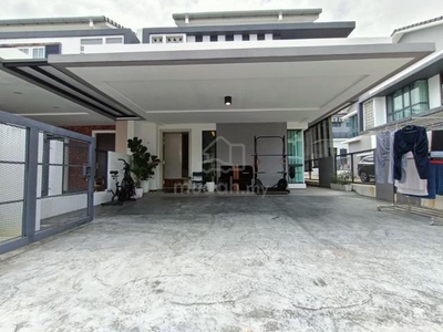 Renovated Endlot Double Storey Terrace Ferrea Denai Alam