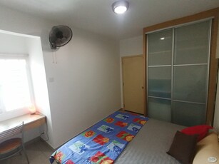 1️⃣ [MRT Kampung Batu] Jln Ipoh nice middle room for rent