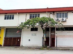 Ground Floor Factory (4000sf) Selesa Jaya Balakong for rent
