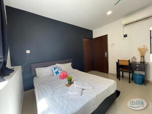 [Rest & Go] Available Queen Master Room at Bandar Botanic, Klang Easy Access GM Klang / AEON Mall Bukit Tinggi