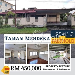 (For Sale) Freehold Semi-D House Tmn Merdeka Ipoh