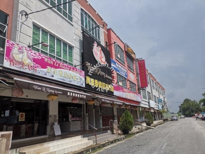 Ground Floor Shop Along Busy Jalan Pasir Puteh