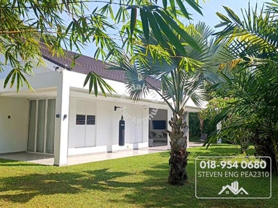 Luxurious Resort-Style Open Concept WHITE Bungalow in Ipoh ✨