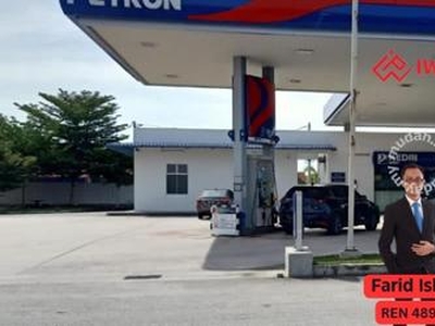PETRON Petrol Station [DODO] 5 Pump 43928sqft facing Highway