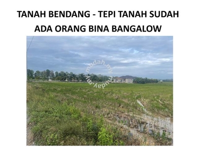 Tanah Bendang Antarabangsa untuk dijual di Arau, Perlis