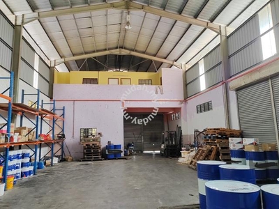 Warehouse at good location for sale- Menglembu Insdustrial area