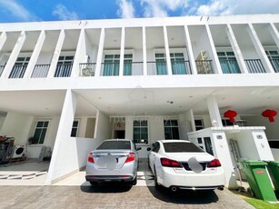 CANTIK! FULLY RENOVATED Double Storey Terrace Mellowood, Eco Majestic