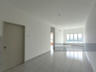 Cheapest Ready to Move in 4 Bedrooms Residensi Ostia@Bangi For Sale