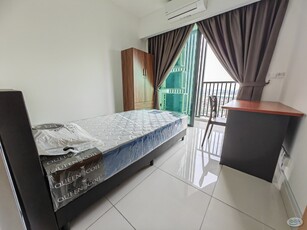 Female Single Room at Edumetro, USJ 1 Subang Jaya Doorstep SEGI College Near DaMen Mall