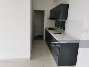 Nicely taken care unit pinnacle sri petaling unit for rent, Call me!!