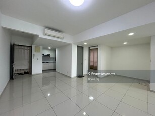 Partially Furnished , Renovated Unit, 2 Car Park , Fully Aircon
