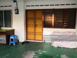 Single storey for rent