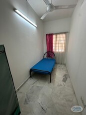USJ 11, UEP Subang Jaya Single Room To Rent