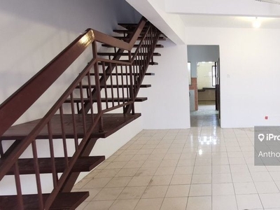 Double Storey House Puncak Jalil Bandar Putra Permai Seri Kembangan