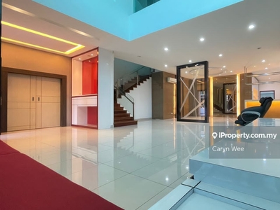 Renovated 3-sty semi-d for sale at Palmiera Kinrara Residence