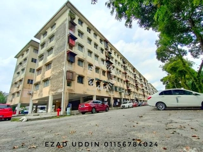 Subang Perdana, Apartment Kos Rendah Corner Lot