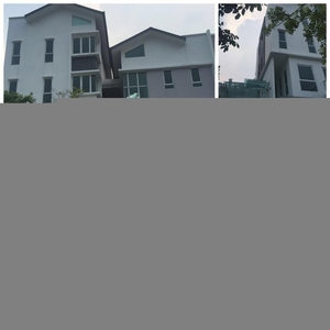 4-storey Twin villa @ End lot @ Unblocked view @ Freehold