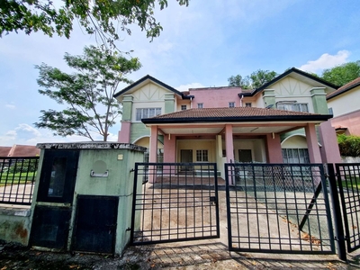 Corner Unit Double Storey Semi Detached House Subang Impian, Shah Alam