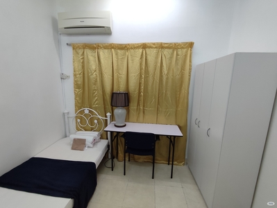 ⭐⭐⭐Female Single room available at Pelangi utama condominium