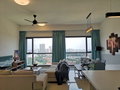 Fully Furnished Unit for Sale (Golf & Lake View) - 2 Car Parks