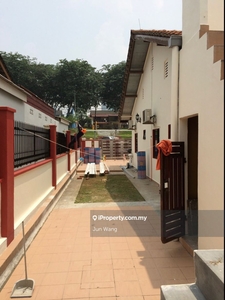 JB Town, 1 Storey Semi D, Kitchen Extended 10ft, Hall Extended 3ft
