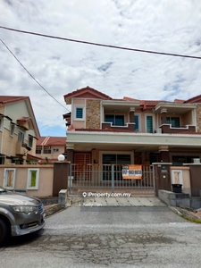Taman Bougainville, Botani Double Storey Intermediate Corner for Rent