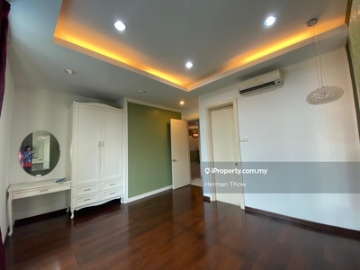 The Boulevard, Subang, Hot Pricing, 4 Rooms, Well Maintained Unit