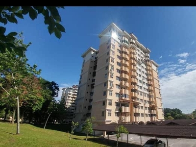 Vista Seri Putra Apartment @ Bandar Seri Putra For Sale Move In Condition