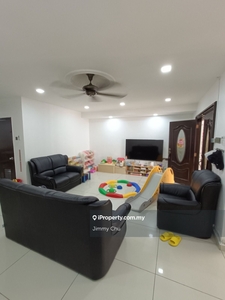 Well Maintain Double Story Extended Kitchen And 1st Floor (2 Rooms)