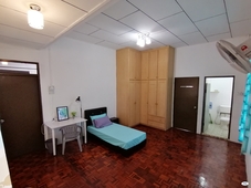 Aircond WiFi Room with Private Bathroom @Chai Leng Park