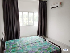 Bayu 2, Nilai*Master Room fully furnished Near INTI & KLIA