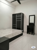 Best Accommodations !!! [6 Mins Walk to LRT] Newly Renovated with Air Con Middle Room at M3 Residency, Taman Melati